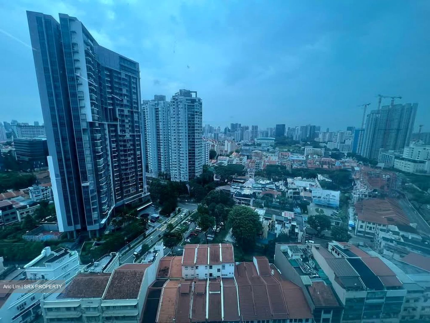 Arc 380 (D8), Office #530848461